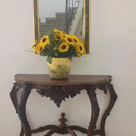 Fratti ベッド・アンド・ブレックファスト ヴィアレッジョ